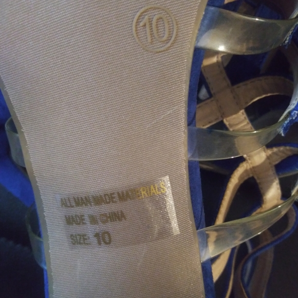 high heeled shoes/ Wild Diva Lounge is the brand - Picture 2 of 5